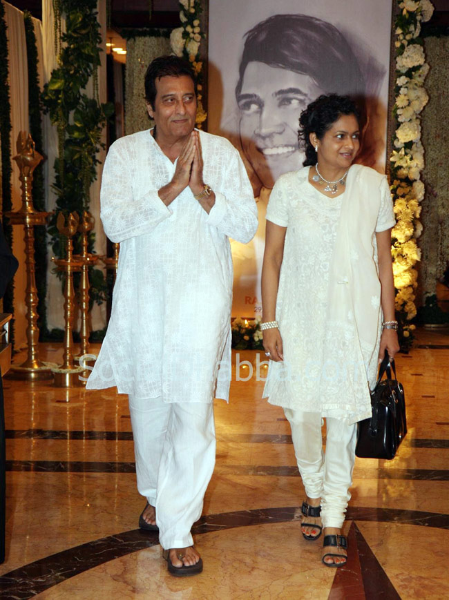 बॉलीवुड की 21 मशहूर और सनसनीखेज दूसरी शादियां