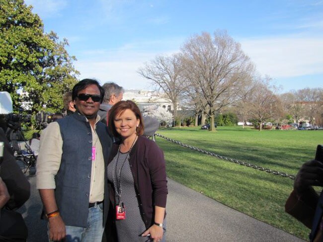 व्हाइट हाउस से ओबामा और मिशेल की Exclusive तस्वीरें