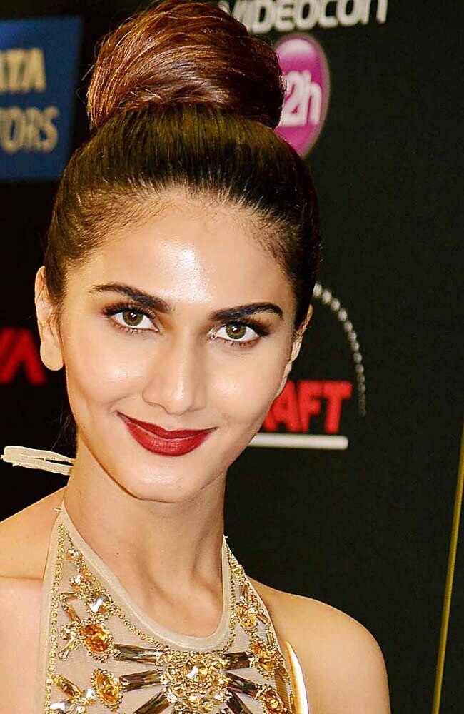 IIFA 2014 में सितारों ने मचाई धूम |  सितारों का मेला