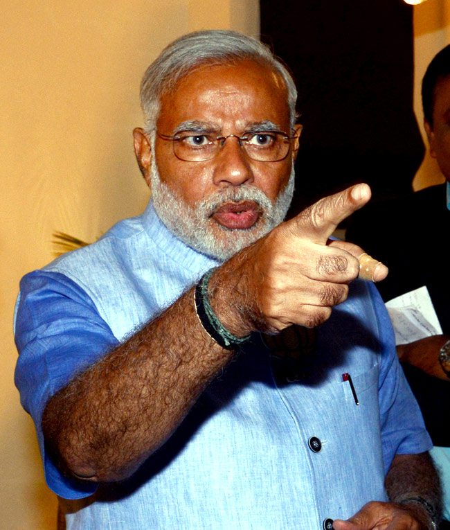 आज तक पर एक अलग ही अंदाज में नजर आए नरेंद्र मोदी...