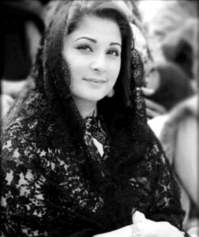 मिलिए पाकिस्‍तान की सबसे ताकतवर महिला से