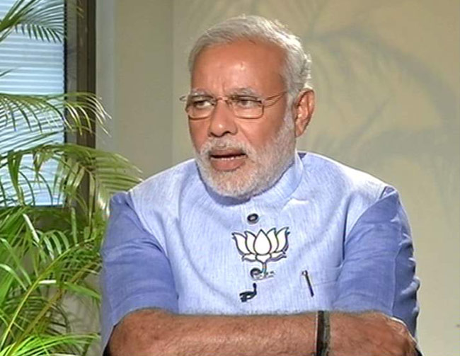 आज तक पर एक अलग ही अंदाज में नजर आए नरेंद्र मोदी...