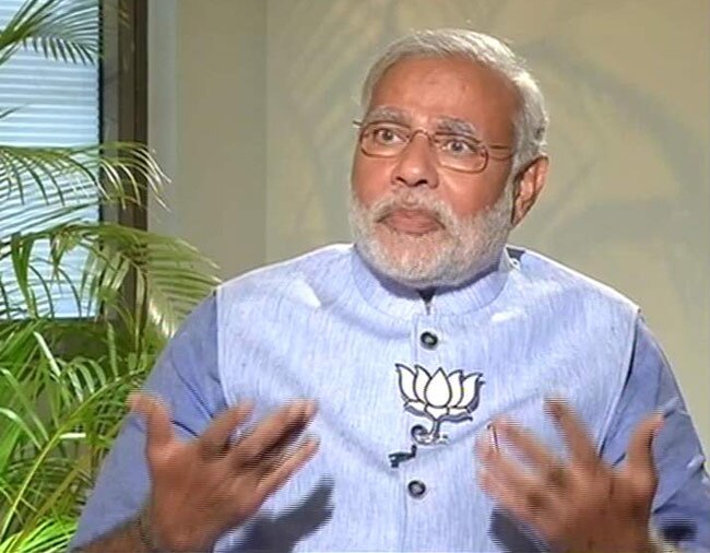 आज तक पर एक अलग ही अंदाज में नजर आए नरेंद्र मोदी...