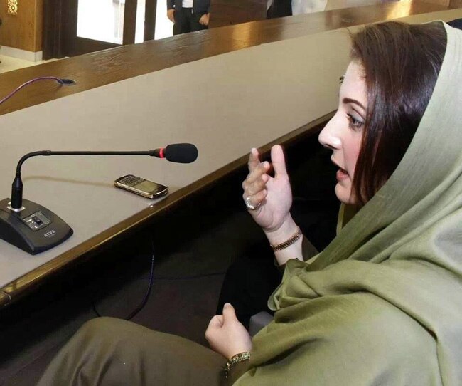 मिलिए पाकिस्‍तान की सबसे ताकतवर महिला से