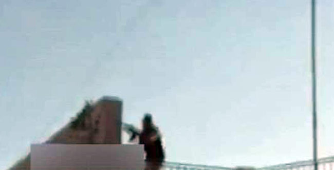 तस्‍वीरों में देखें अफगानिस्‍तान में भारतीय दूतावास पर हमला