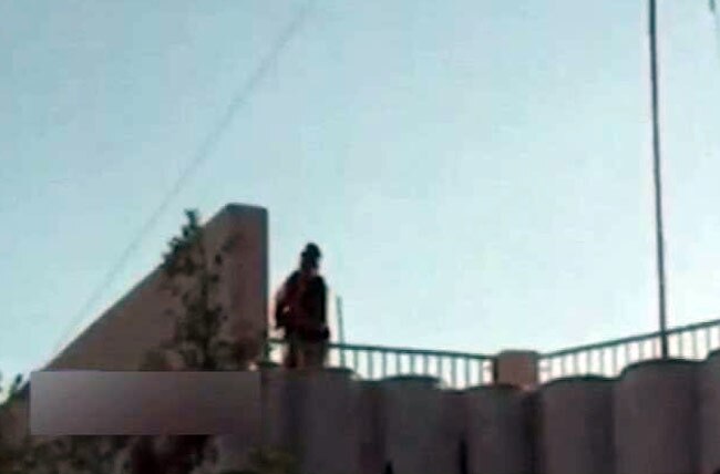 तस्‍वीरों में देखें अफगानिस्‍तान में भारतीय दूतावास पर हमला