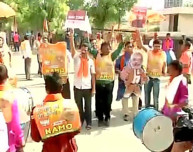 चुनाव 2014: बीजेपी के खेमे में जश्‍न