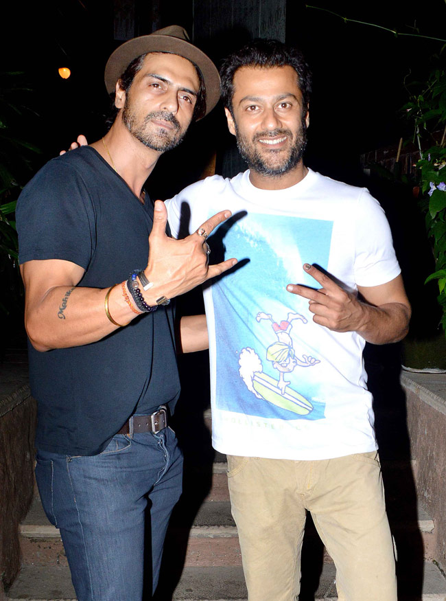 अर्जुन रामपाल संग देखी गईं सुजैन खान