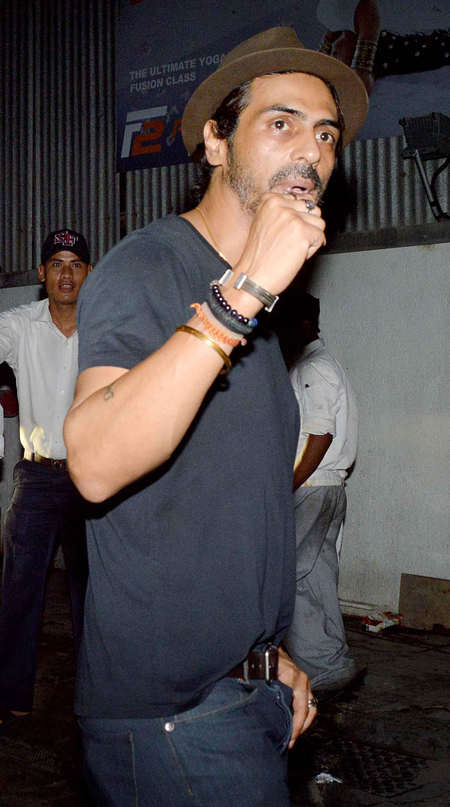 अर्जुन रामपाल संग देखी गईं सुजैन खान