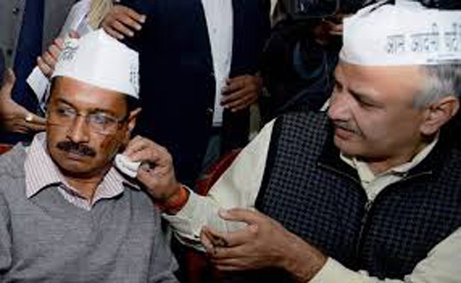 सबसे ज्‍यादा अटैक झेलने वाले नेता बने केजरीवाल
