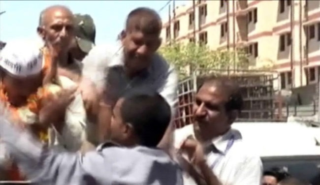 सबसे ज्‍यादा अटैक झेलने वाले नेता बने केजरीवाल