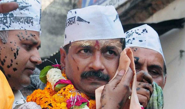 सबसे ज्‍यादा अटैक झेलने वाले नेता बने केजरीवाल