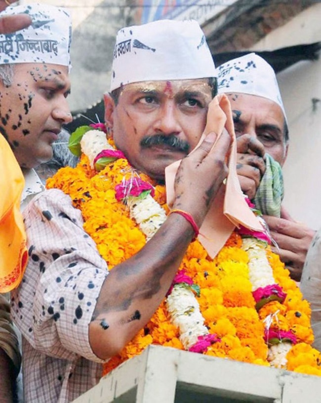 सबसे ज्‍यादा अटैक झेलने वाले नेता बने केजरीवाल