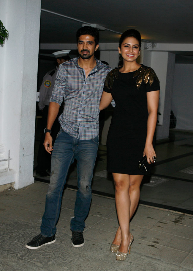 करण जौहर को बर्थडे विश करने उमड़ा बॉलीवुड