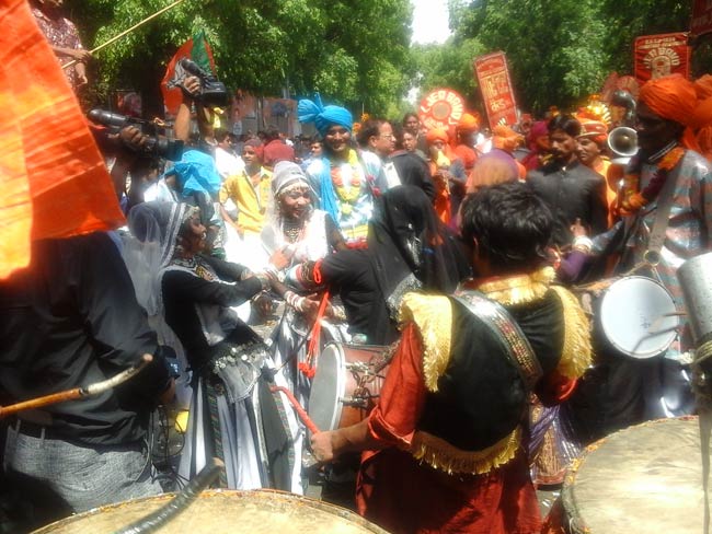 चुनाव 2014: बीजेपी के खेमे में जश्‍न