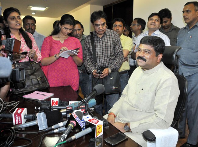 PM मोदी ने संभाला कार्यभार, देखें कैसा रहा पहला दिन...