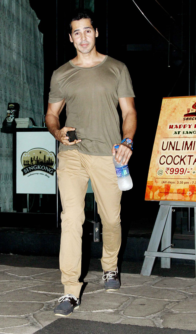 अर्जुन रामपाल संग देखी गईं सुजैन खान