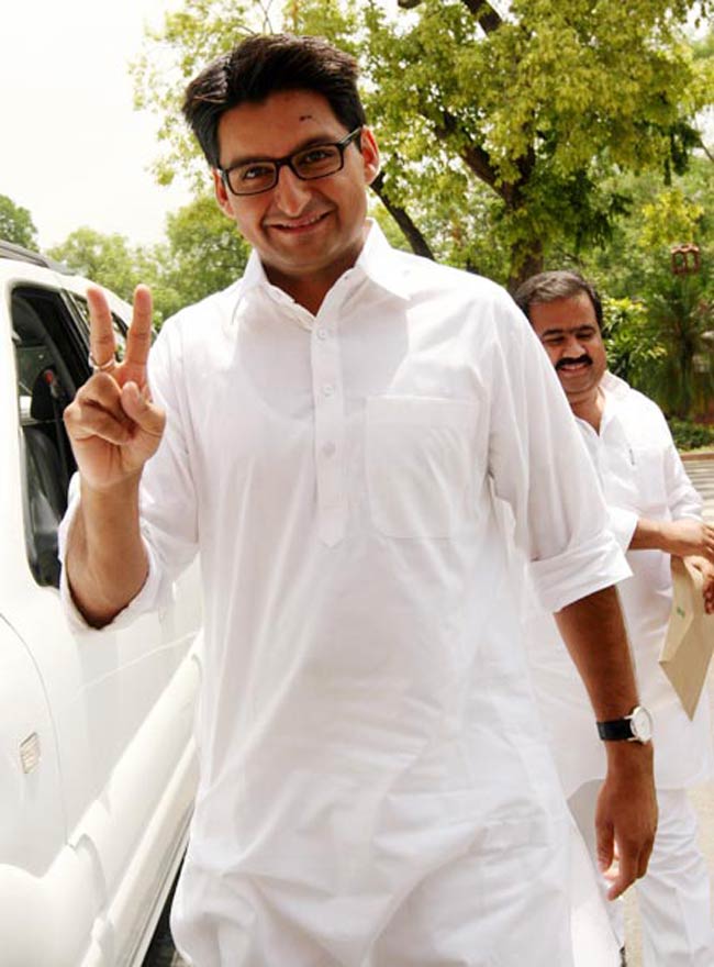 लोकसभा चुनाव 2014: इन उम्‍मीदवारों ने लहराया जीत का परचम