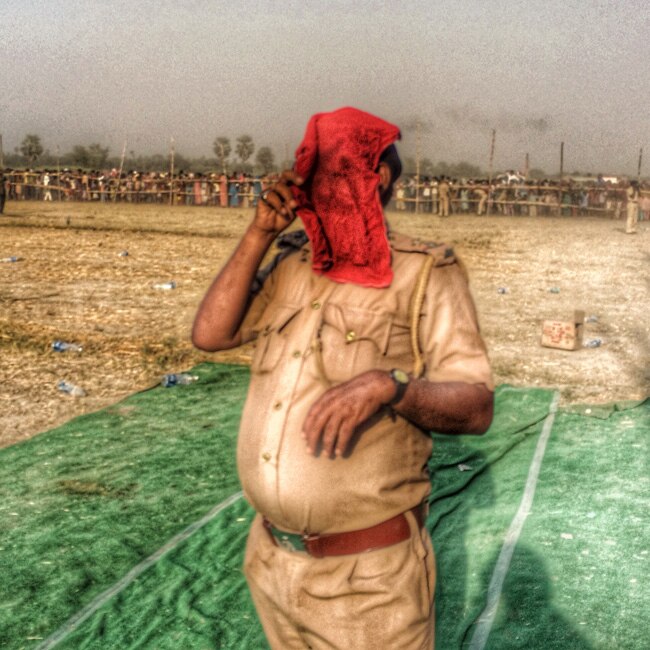 इलेक्शन एक्सप्रेस: जब कैमरे में कैद हुआ चुनाव का हर रंग