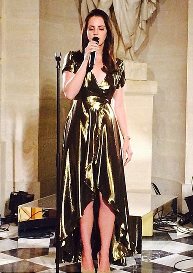 किम की पैरिस में बैचलरेट पार्टी, फ्रांस में प्री-वेडिंग पार्टी और इटली में शादी