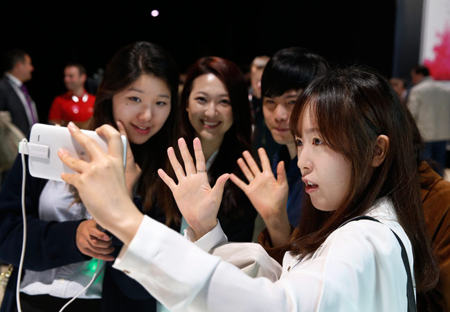 LG ने लॉन्‍च किया नया फ्लैगशिप स्‍मार्टफोन G3