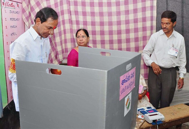 लोकसभा चुनाव: हस्तियों ने भी डाला वोट