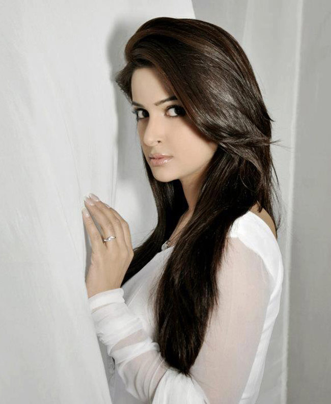 पाकिस्‍तान में कहर बरपाने वाली टॉप 10 मॉडल्‍स