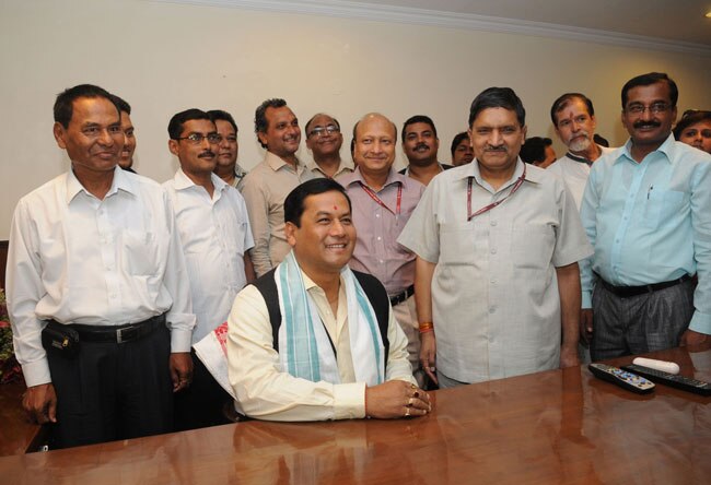 PM मोदी ने संभाला कार्यभार, देखें कैसा रहा पहला दिन...