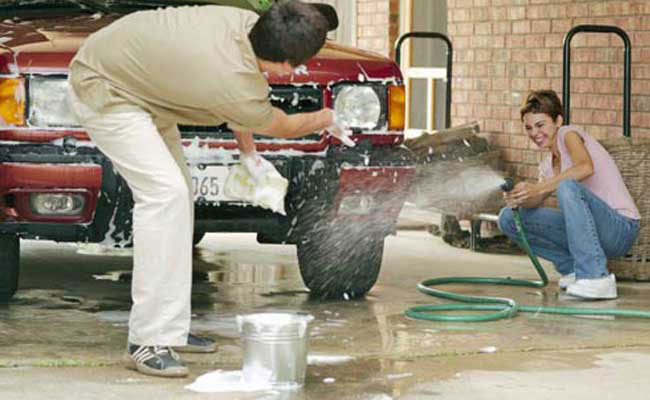 महिलाओं को इंप्रेस करने के 20 तरीके