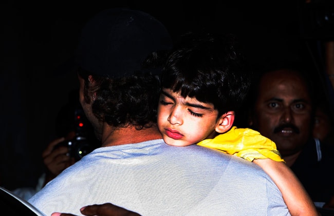 रितिक रोशन ने अपने बेटों संग देखी X-Men