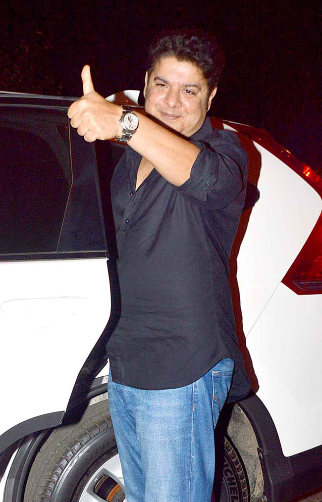 'प्रेगनेंट' जेनेलिया की 'हमशकल्स' टीम के साथ पार्टी