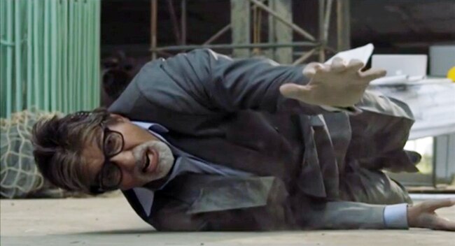 टीवी शो 'युद्ध' में बिना मेकअप के नजर आएंगे बिग बी...