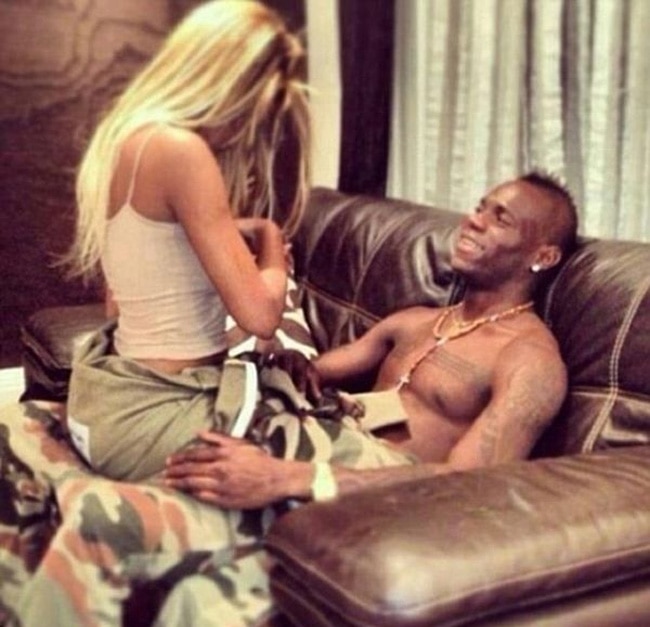 मारियो बालातोली के गोल के साथ झूम उठा इटली