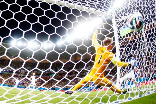 FIFA WC 2014: तस्वीरों में इटली और इंग्लैंड का रोमांचक मैच