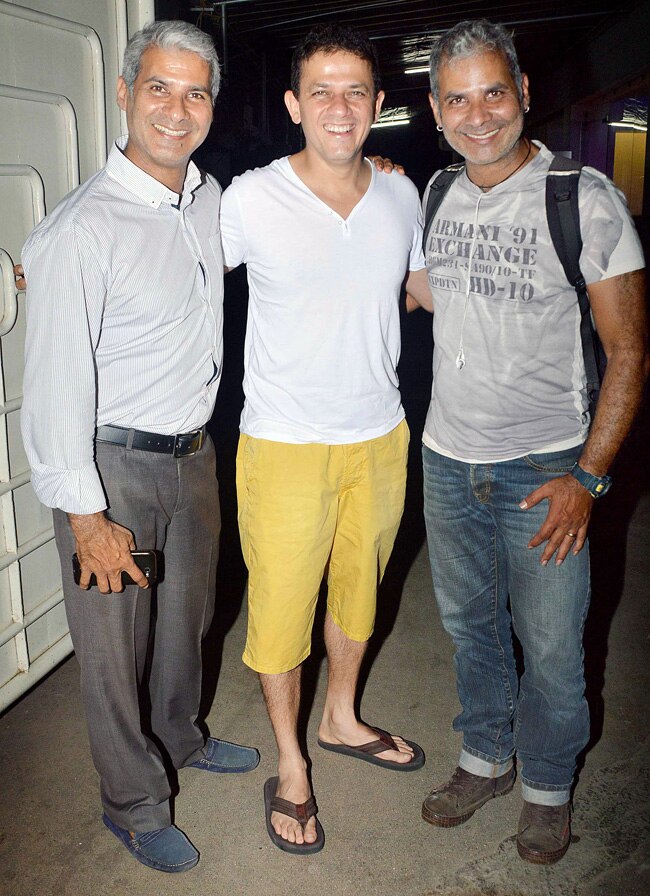 फिल्म 'फगली' की स्पेशल स्क्रीनिंग में पहुंचे सितारे