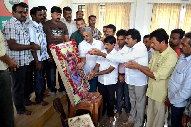 गोपीनाथ मुंडे को देश ने दी श्रद्धांजलि