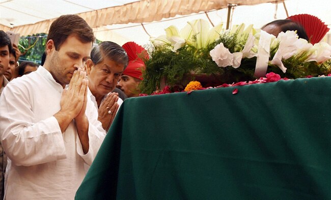 गोपीनाथ मुंडे को देश ने दी श्रद्धांजलि