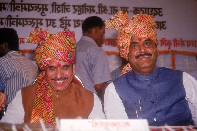 तस्वीरों में दिवंगत गोपीनाथ मुंडे का राजनीतिक सफर