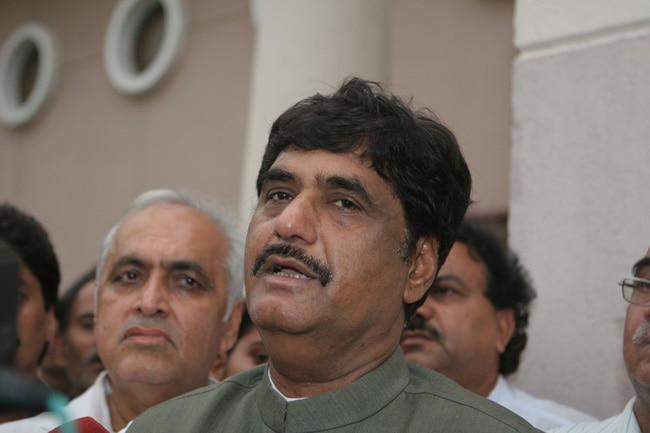 तस्वीरों में दिवंगत गोपीनाथ मुंडे का राजनीतिक सफर