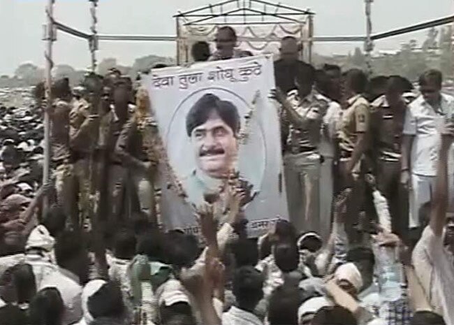 तस्वीरों में देखिए, गोपीनाथ मुंडे की अंतिम यात्रा