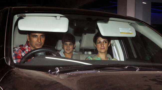 'हॉलीडे' मूड में आए सोनाक्षी सिन्‍हा, अक्षय कुमार