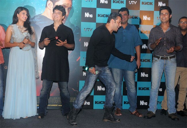 कुछ इस अंदाज में सलमान खान ने किया 'किक' का ट्रेलर रिलीज