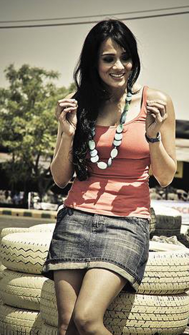 मिलिए क्रिकेटर स्टुअर्ट बिन्नी की खूबसूरत पत्नी से...