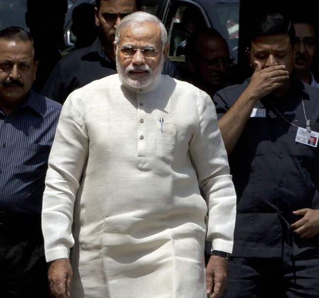 17 मई 2014: तस्वीरों में दिन भर की बड़ी खबरें