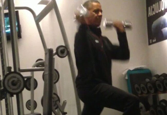 राष्‍ट्रपति बराक ओबामा की जिम की तस्‍वीरें लीक
