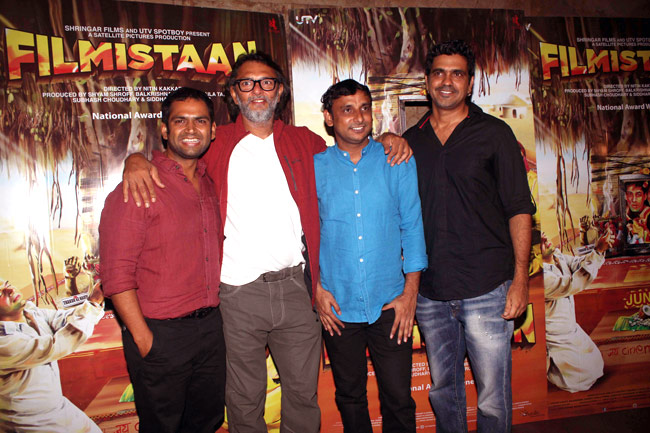 'फिल्मिस्‍तान' की स्‍क्रीनिंग में लगा सितारों का जमावड़ा