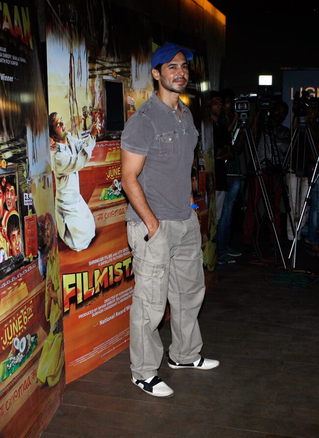 'फिल्मिस्‍तान' की स्‍क्रीनिंग में लगा सितारों का जमावड़ा