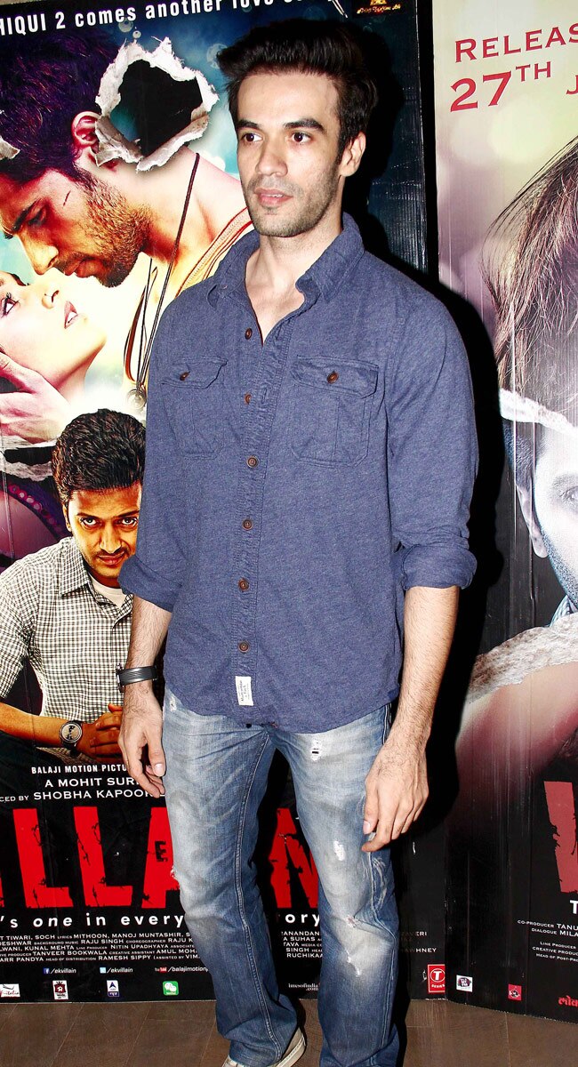 फिल्म 'एक विलेन' की स्क्रीनिंग पर सितारों का मेला