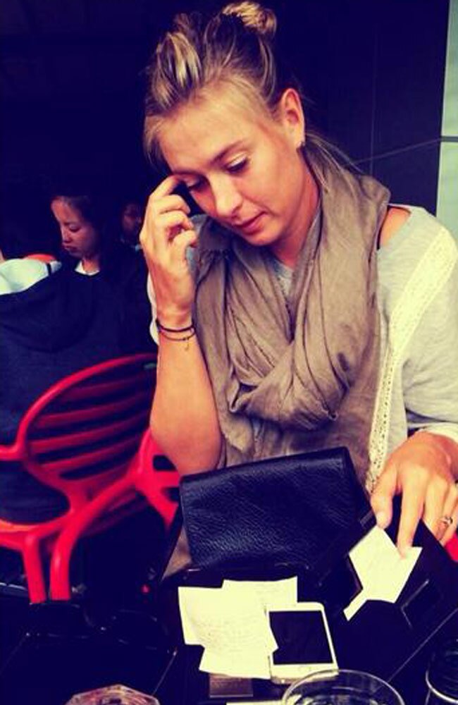 टेनिस ही नहीं, खूबसूरती की भी मलिका हैं शारापोवा