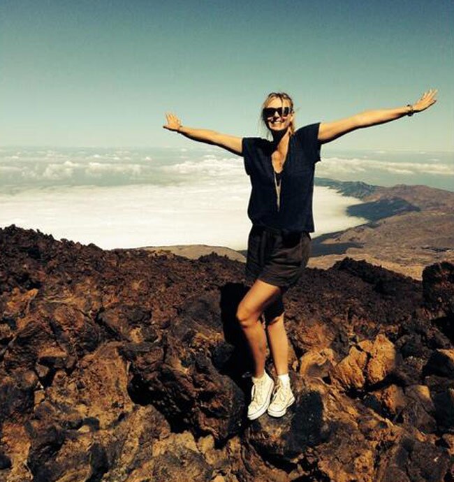 टेनिस ही नहीं, खूबसूरती की भी मलिका हैं शारापोवा